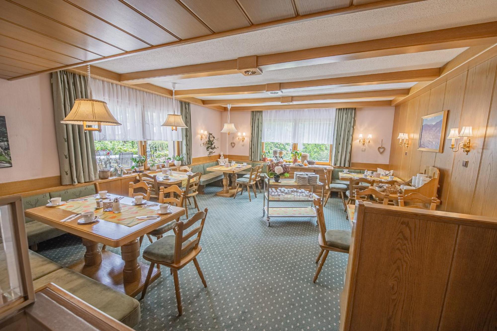 Hotel Haus Anni Bad Kleinkirchheim Esterno foto