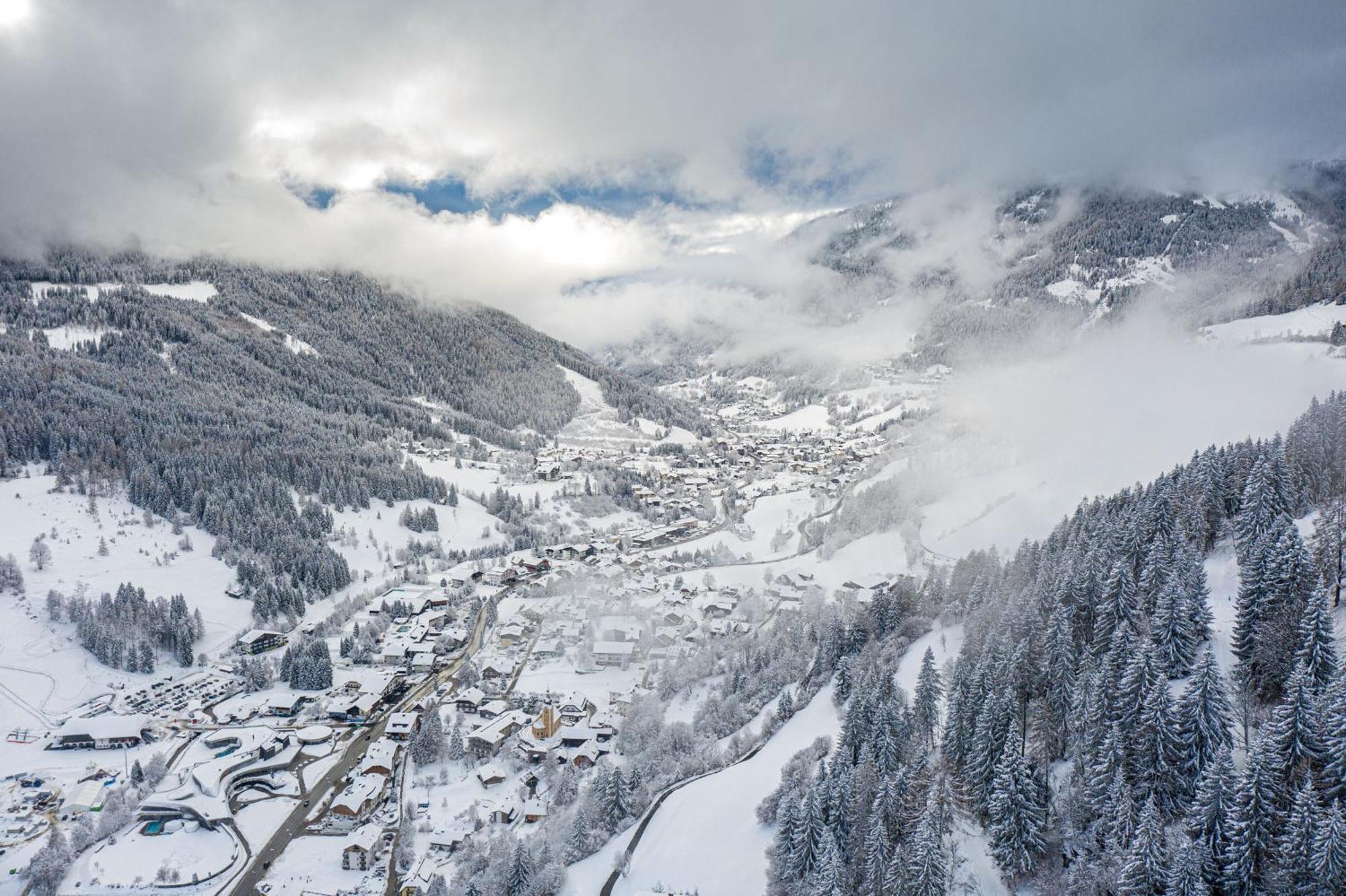 Hotel Haus Anni Bad Kleinkirchheim Esterno foto